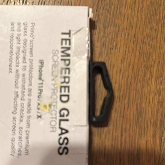 iPhone Screen Protector - Picture 3 of 4